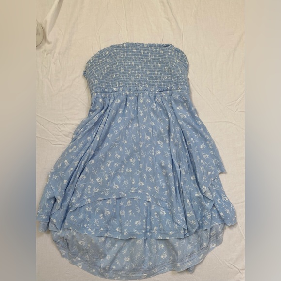 Isabelles Cabinet Blue Graceland Floral Dress - Picture 1 of 2